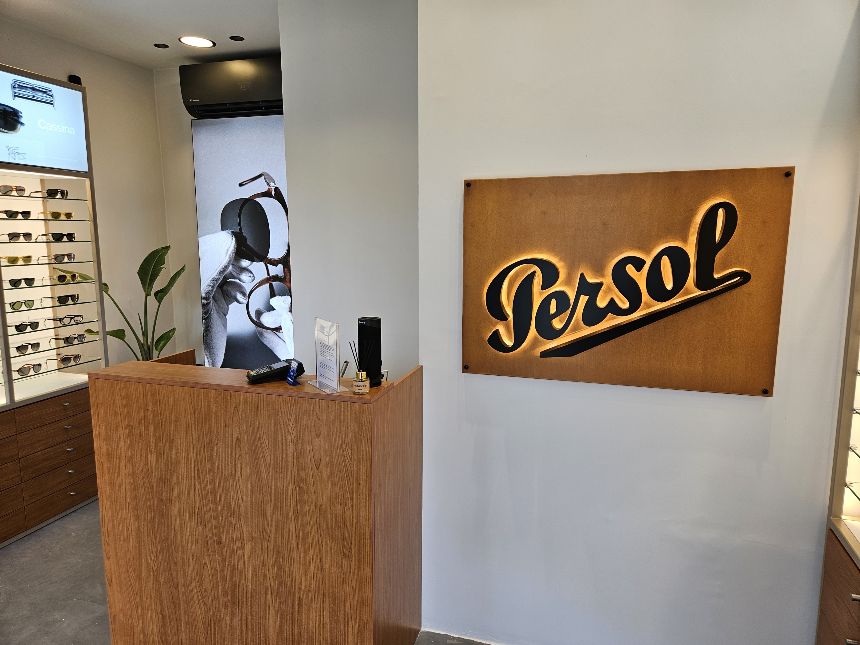 Κατάστημα Persol